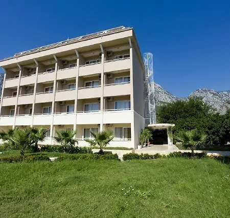 Marvida Akman Park מלון